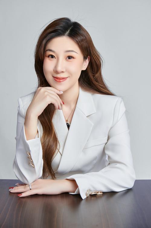 柔韧生长 一位女性创业者的破界与重构——记谦知空间创始人及北京嘉禾天财科技、知年科技创办者